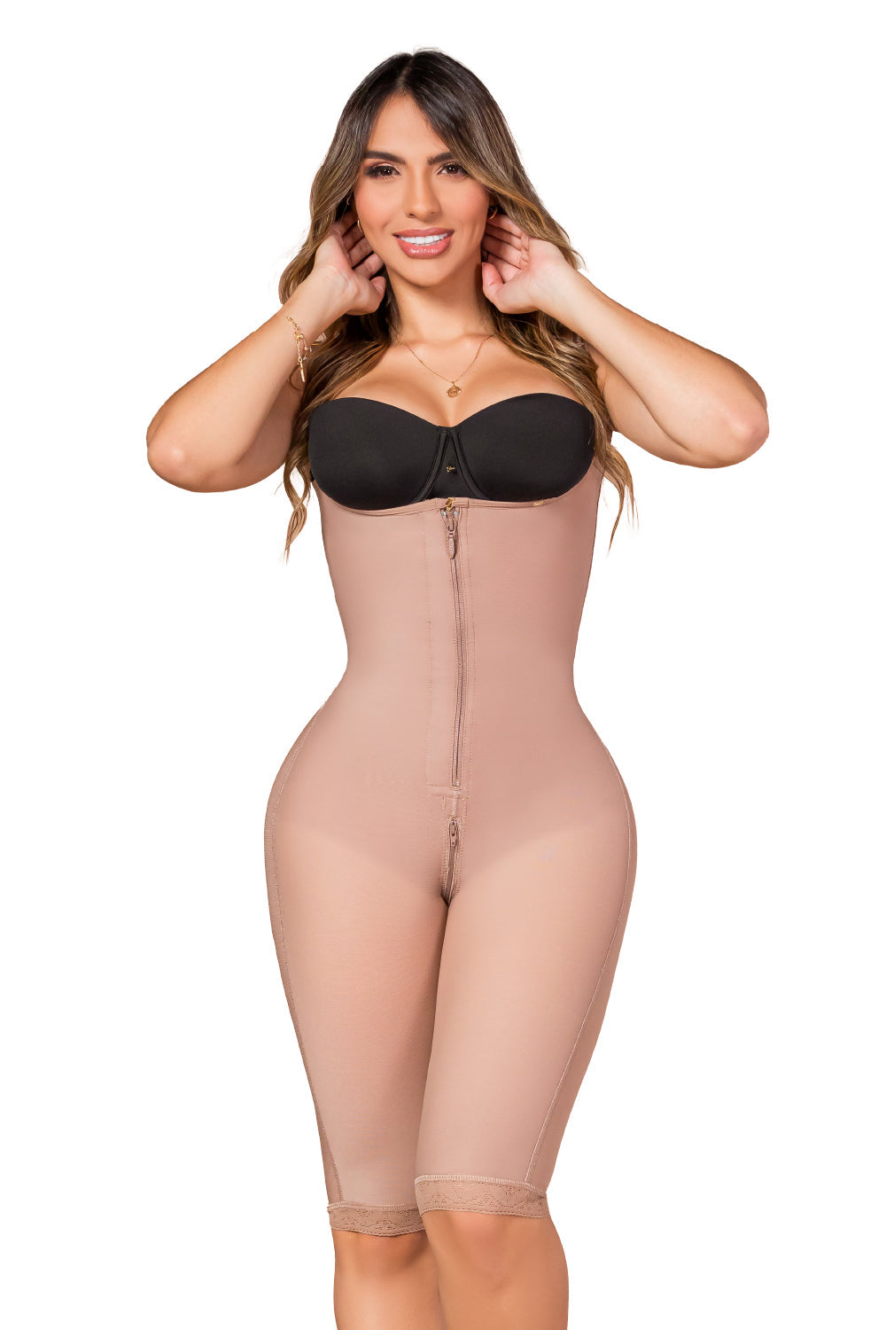 '- Faja SMI7087 LA GLAMUROSA hasta la rodilla con soporte lateral removible
- Vista frontal con cierre y detalle de broches internos
- Parte posterior con efecto lifting y encaje siliconado