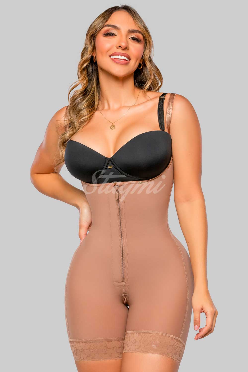Faja Ultrainvisible SMI7089-1 La Esbelta – Media pierna, soporte removible y efecto lifting natural.