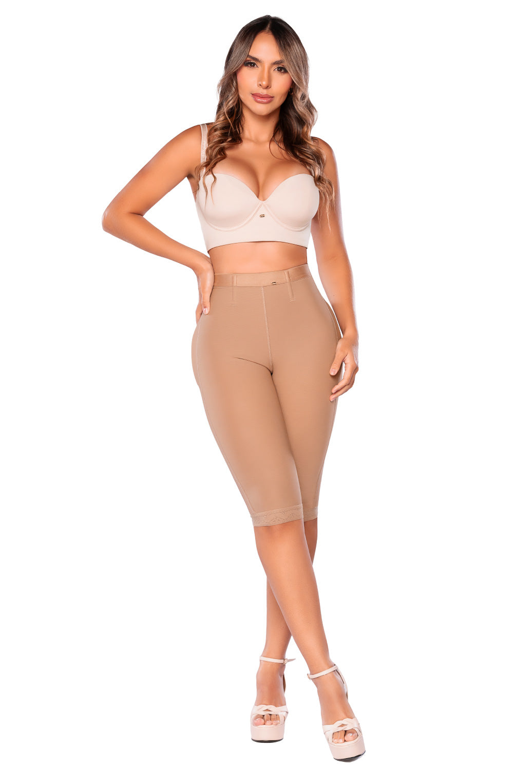 Panty Ultrainvisible SMI04002 – Refinada con realce natural.