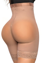Panty tipo short con realce natural y cierre perineal color piel
Panty Ultrainvisible talla alta con encaje siliconado y tanga incluida
Panty moldeador cómodo y discreto con efecto invisible bajo la ropa
