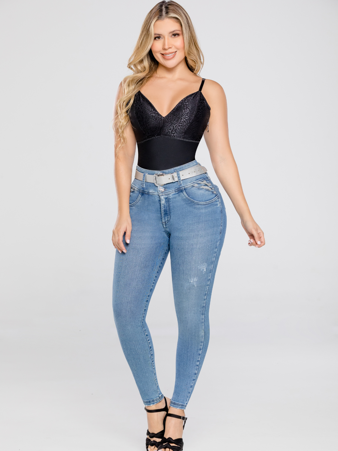 Jean Colombiano Azul Levanta Cola  Stagmi