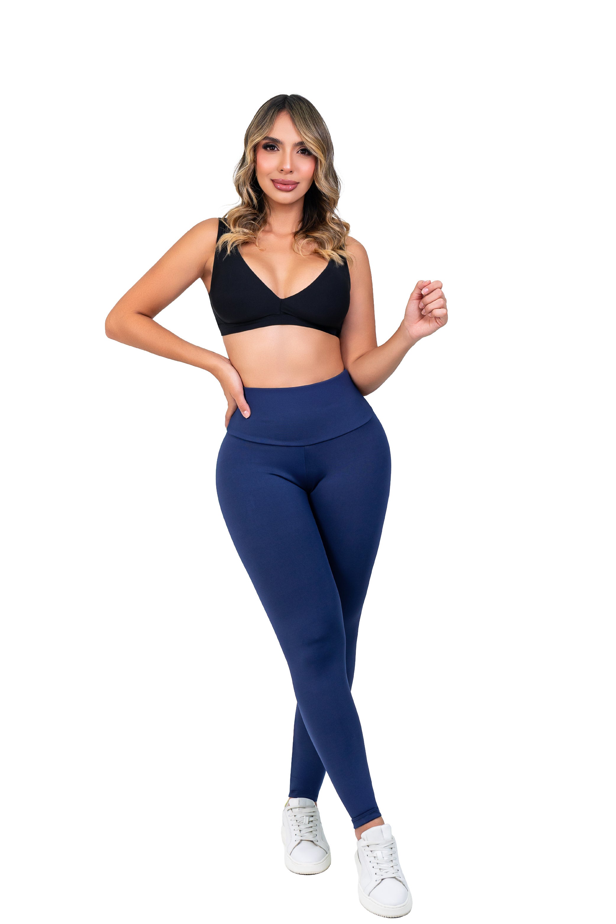 • Legging negro con faja interna realce push up
• Leggings ultrainvisibles con control abdominal
• Legging moldeador de tiro alto para mujer
• Legging deportivo que estiliza y moldea glúteos
• Leggings con compresión y faja interna integrada