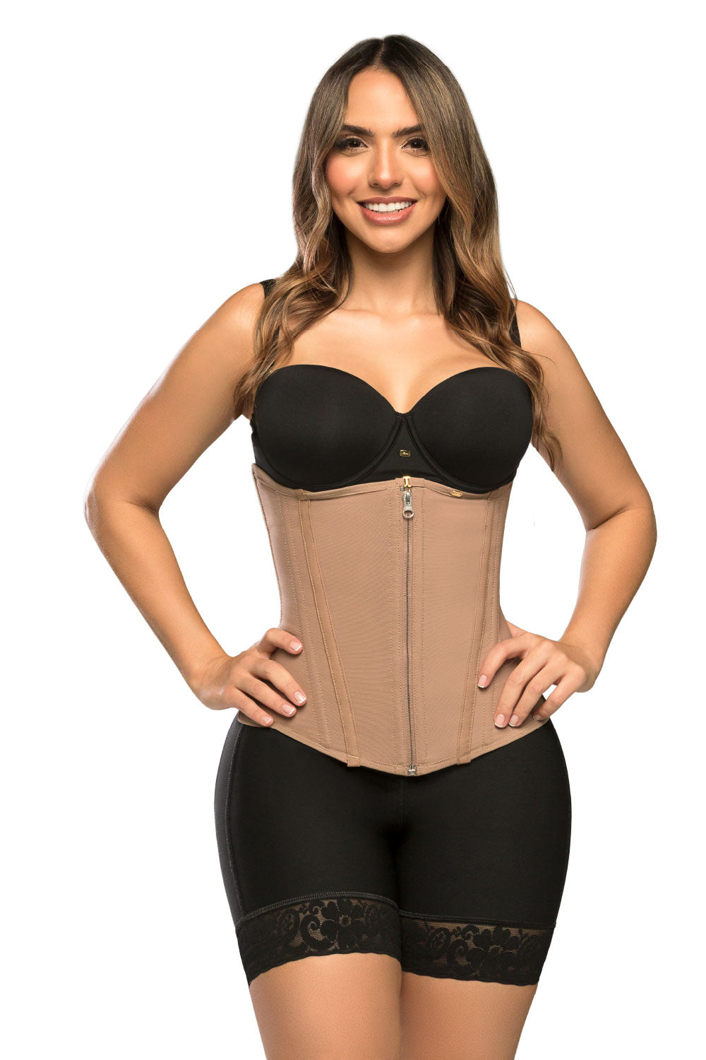 '- Cinturilla SMI2025 con doble cierre y compresión estética
- Estructura anatómica que define la cintura sin incomodar