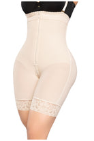 '- Faja strapless media pierna SMI7097 con efecto lifting natural
- Vista posterior de faja Ultrainvisible SMI7097 con cierre frontal
- Detalle de tirantes removibles y panty de regalo en SMI7097
