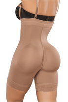 Faja strapless con efecto lipo y ultra compresión, diseñada para moldear y resaltar curvas. Con tirantes removibles, triple realce de glúteos, cierre perineal amplio y tejido Powernet-Lycra enriquecido con vitamina E, ofrece comodidad y estilo en color COCOCA.