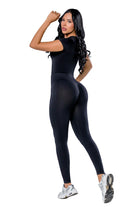 Leggings sin costura de Stagmi en color negro con diseño moldeador, cintura alta y tecnología Seamfree